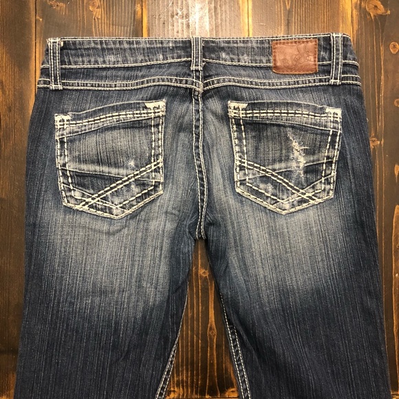 NWOT BKE Women's Sabrina Stretch Dark Denim Boot Cut Jeans 28 x 31 1/2 - Picture 2 of 11